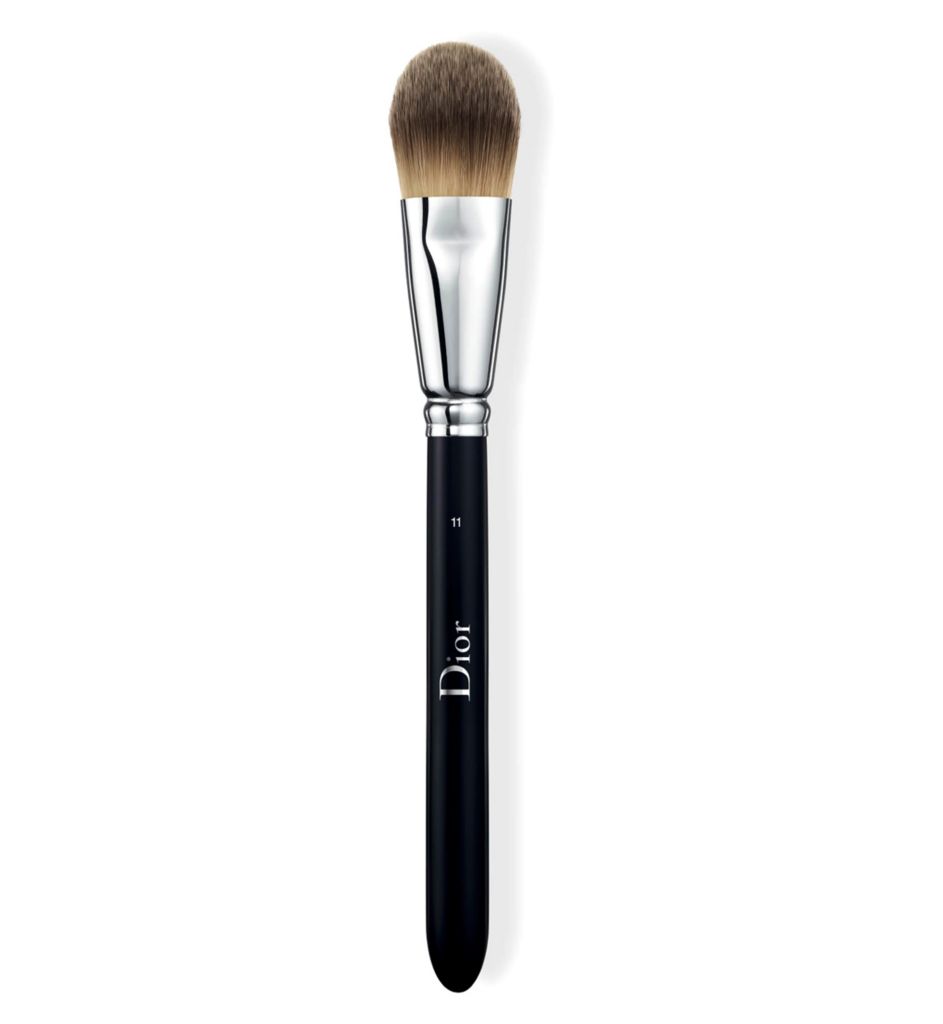 Backstage Light Coverage Fluid Foundation Brush N°11