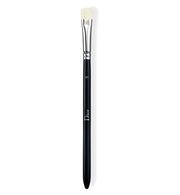 Backstage Eyeshadow Shader Brush N°21