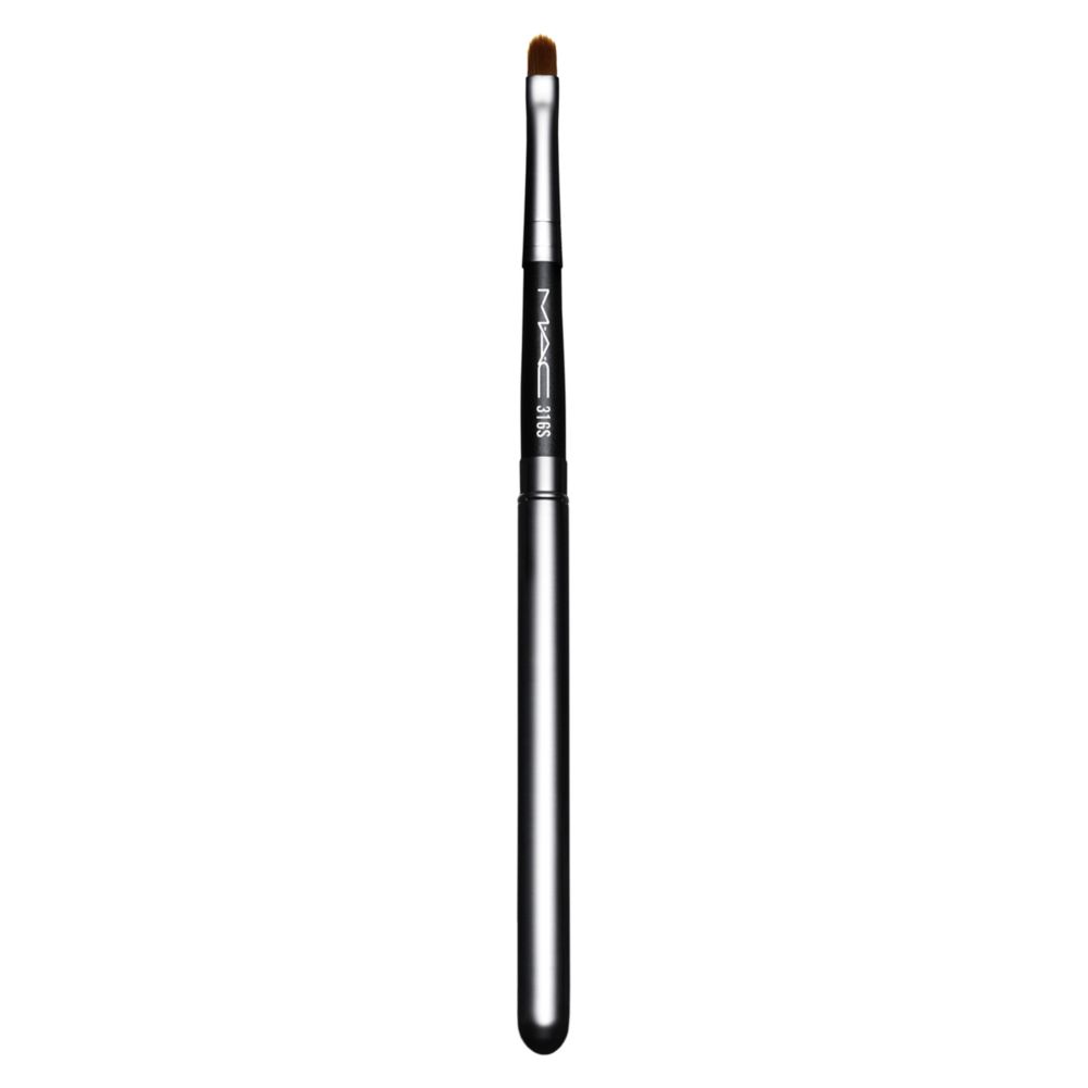 MAC 316 Lip/Covered Brush