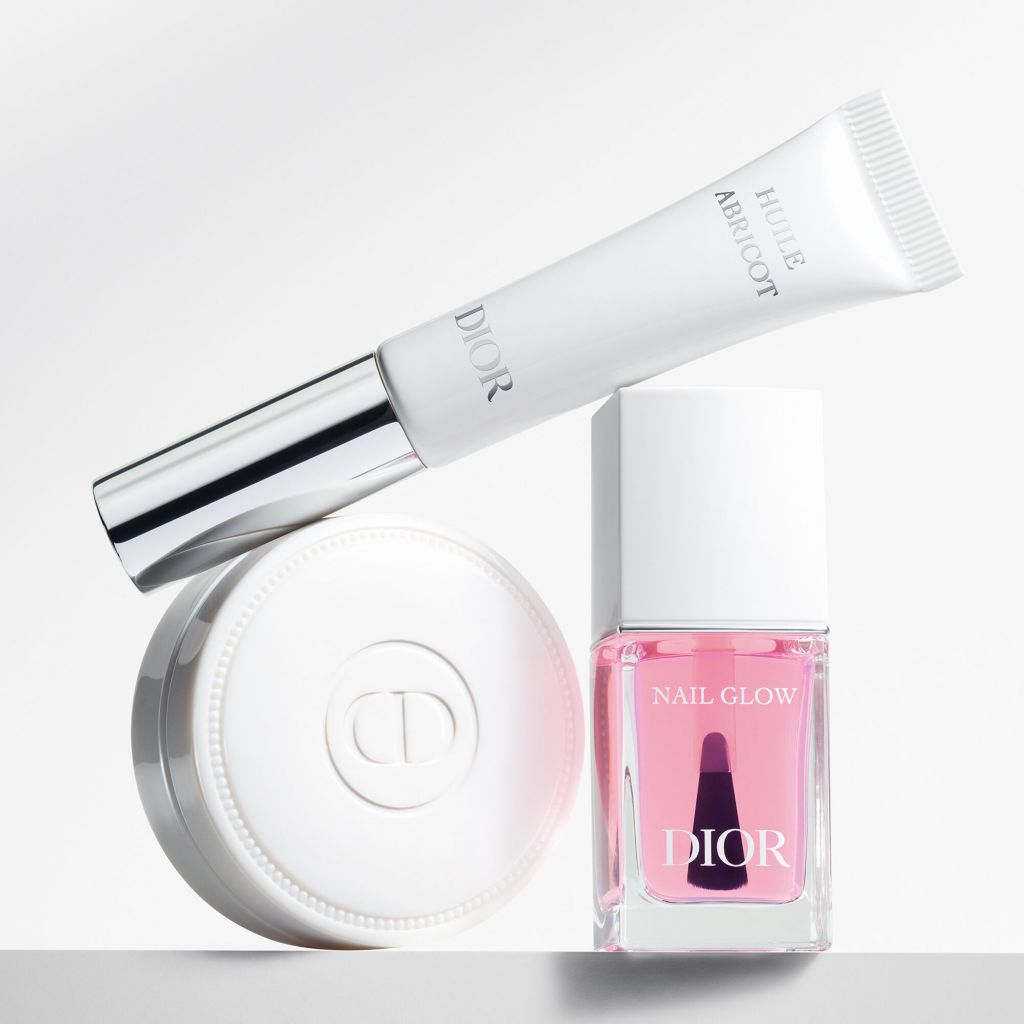 Vernis Nail Glow Beautiyfing Nail Care & Instant French Manicure Effect