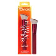 Real Techniques Solar Power Bronzed Up Base Brush