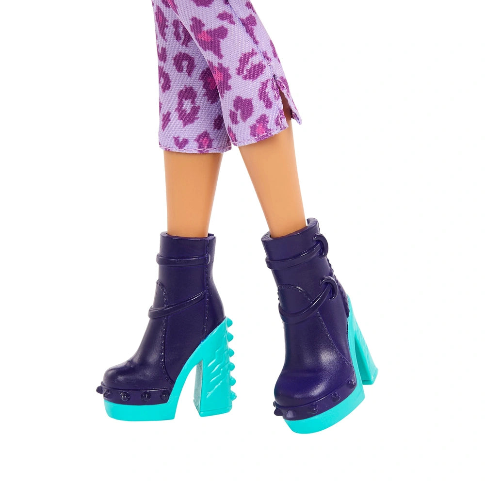 Doll Clawdeen Wolf with Pet