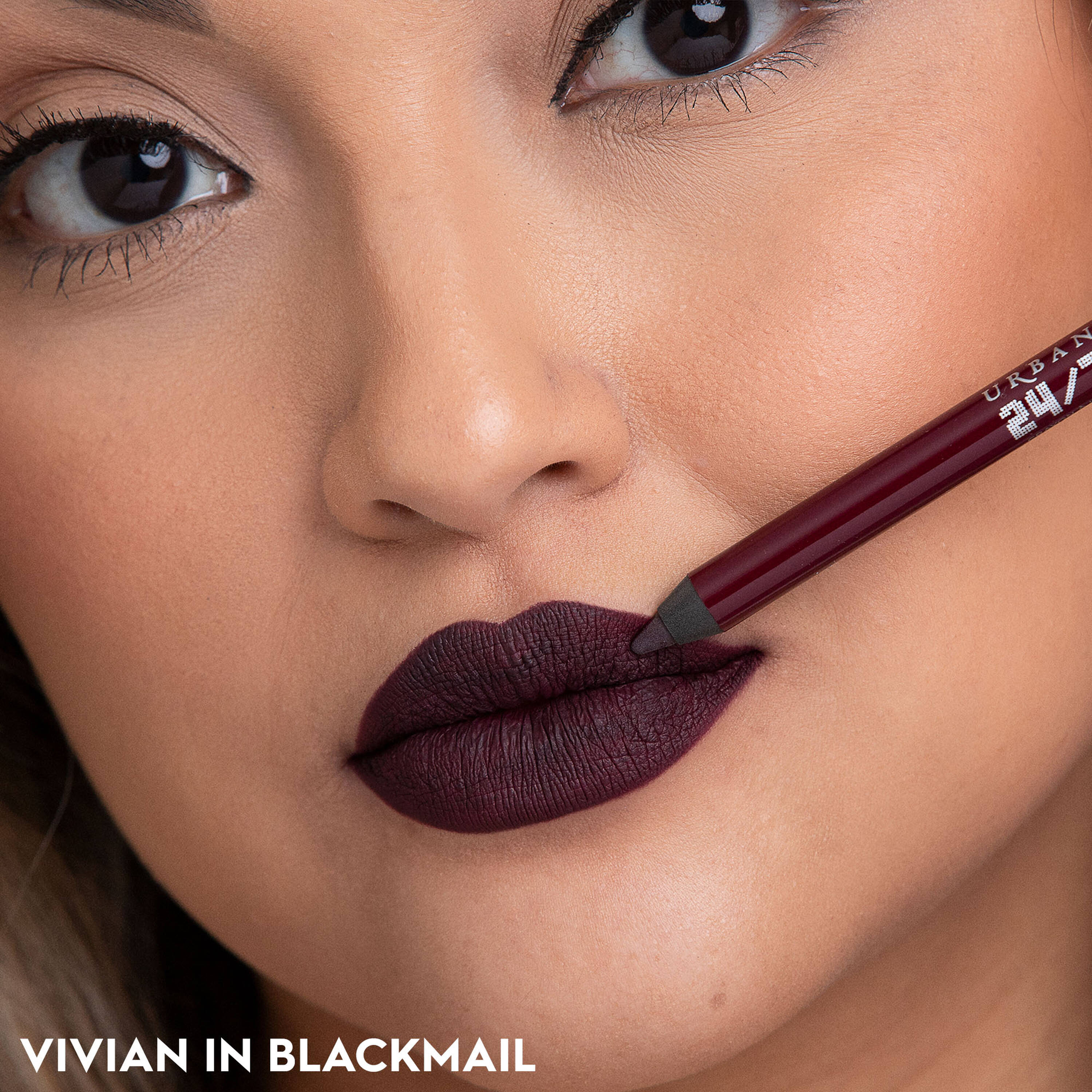 24/7 Glide-On Waterproof Lip Liner
