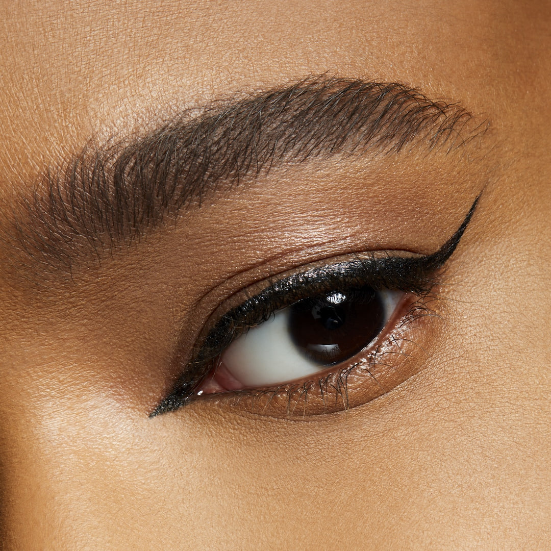 Brushstroke Liner