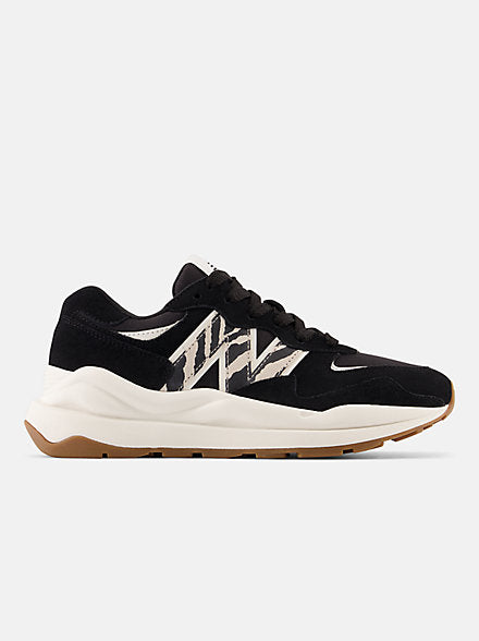 5740 Shoes