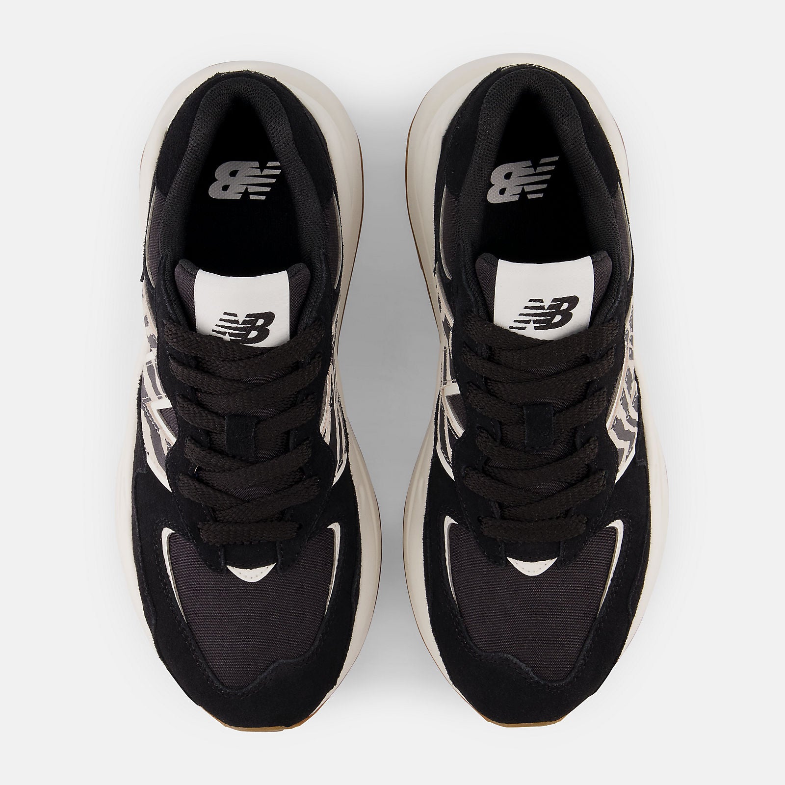 5740 Shoes