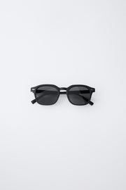 SUNGLASSES WITH RUBBERISED FINISH