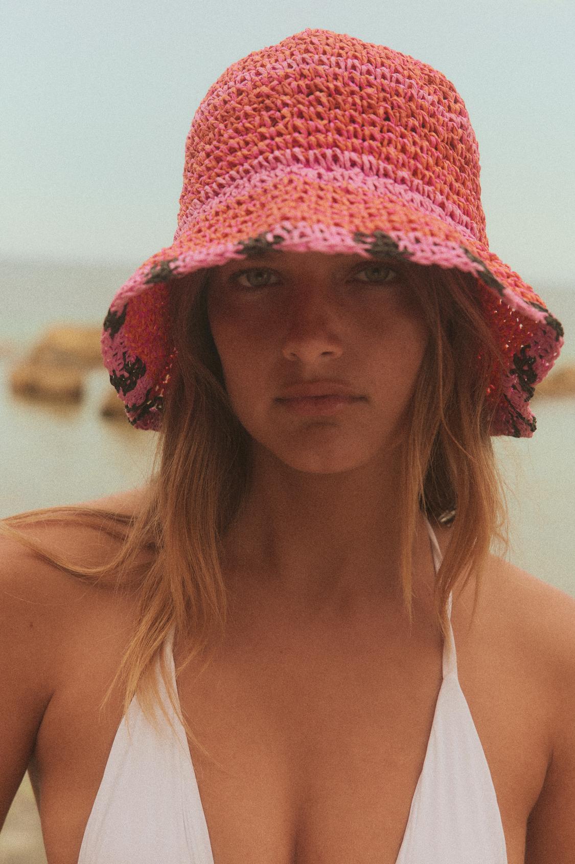 BRAIDED BUCKET HAT