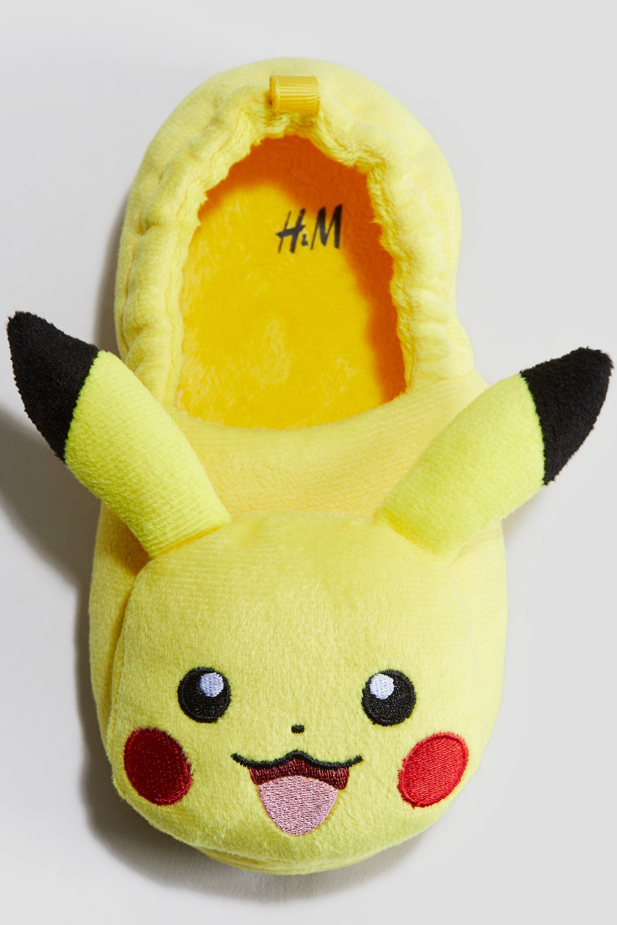 Soft appliquéd slippers