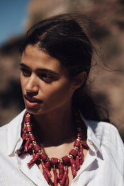 PACK OF 2 CORAL NECKLACES WITH RESIN