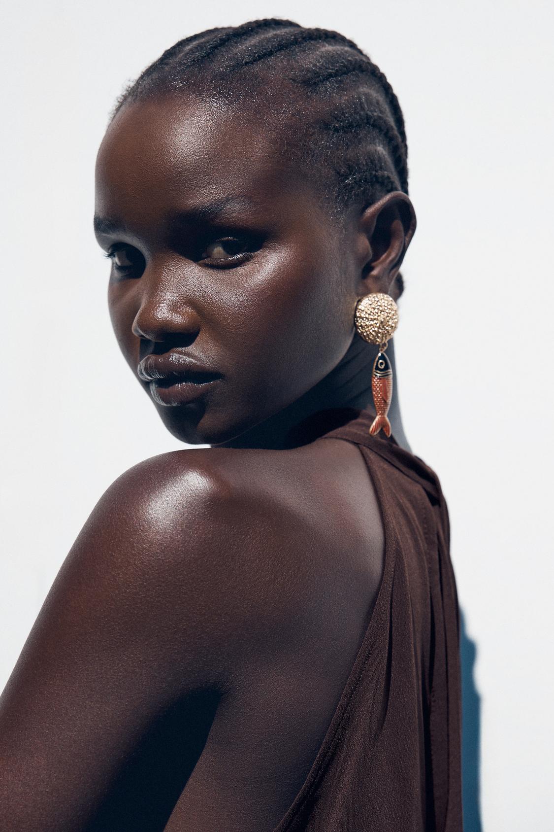 CIRCULAR FISH EARRINGS