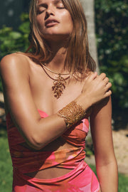 CORAL CHOKER NECKLACE