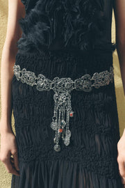 METAL BELT WITH FLOWER CHARMS