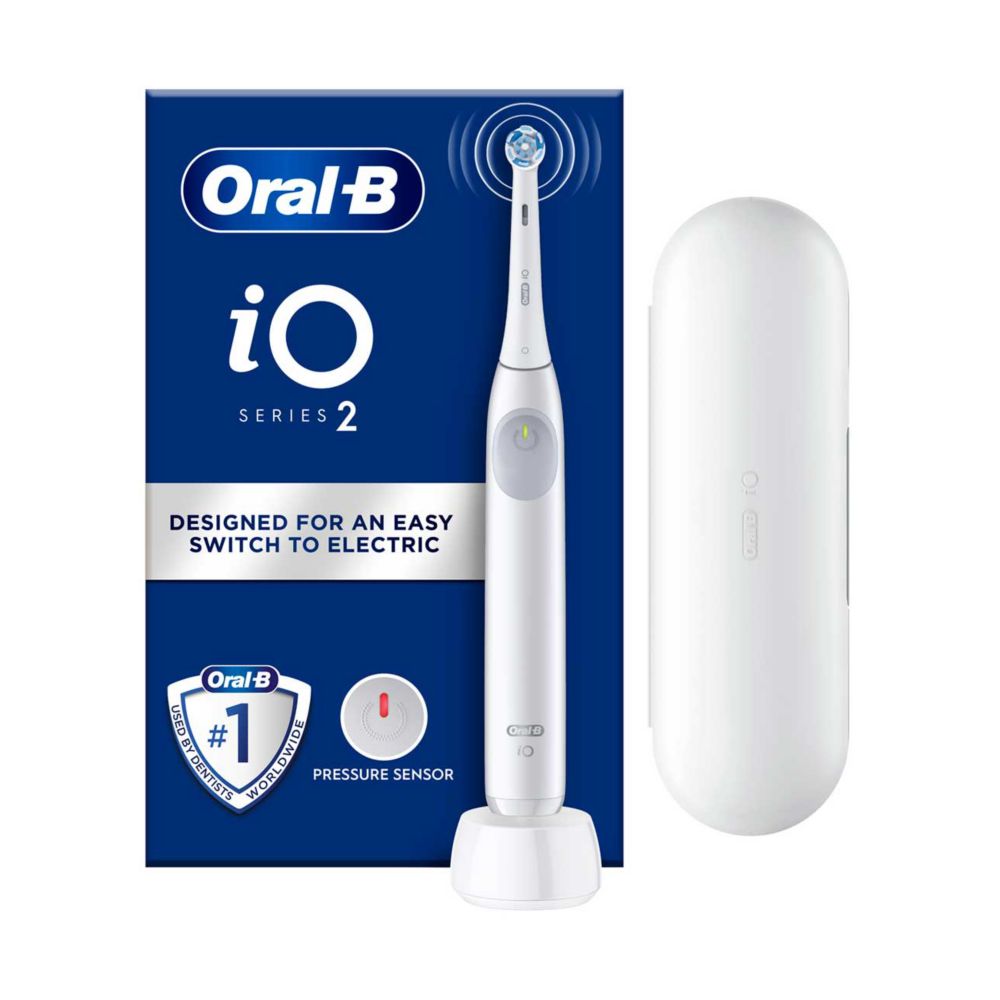 Oral-B iO2 Electric Toothbrush Simple White with Travel Case