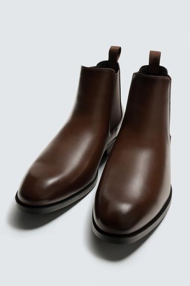Pointed Chealsea Boots