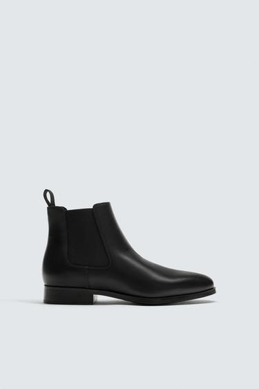 Pointed Chealsea Boots