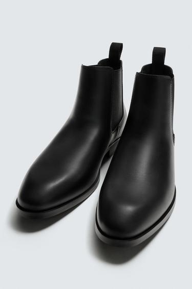 Pointed Chealsea Boots