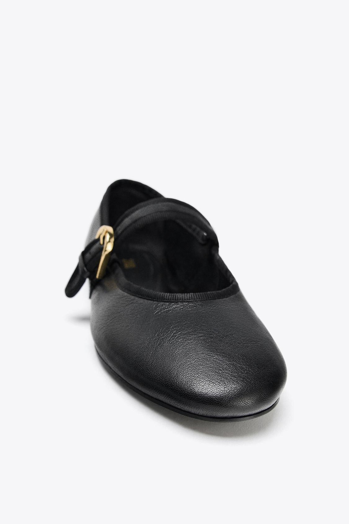 Flat Leather Ballerinas