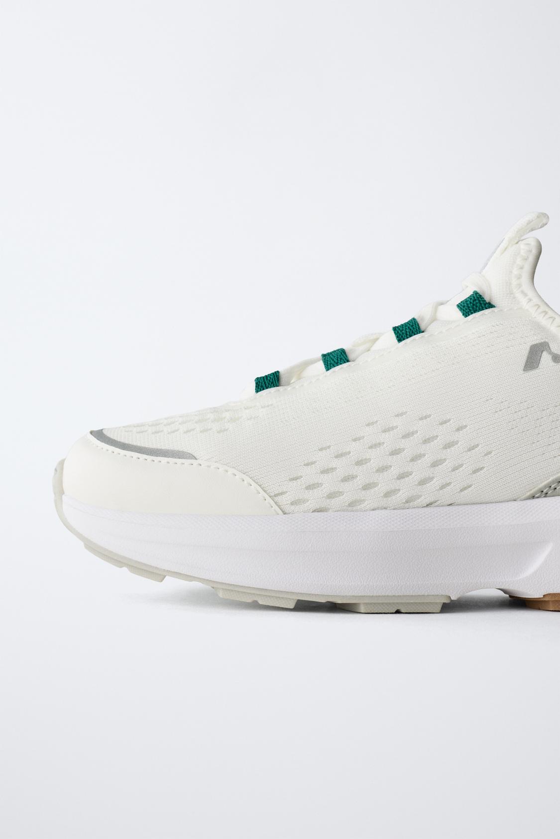 Air Cushion Trainers