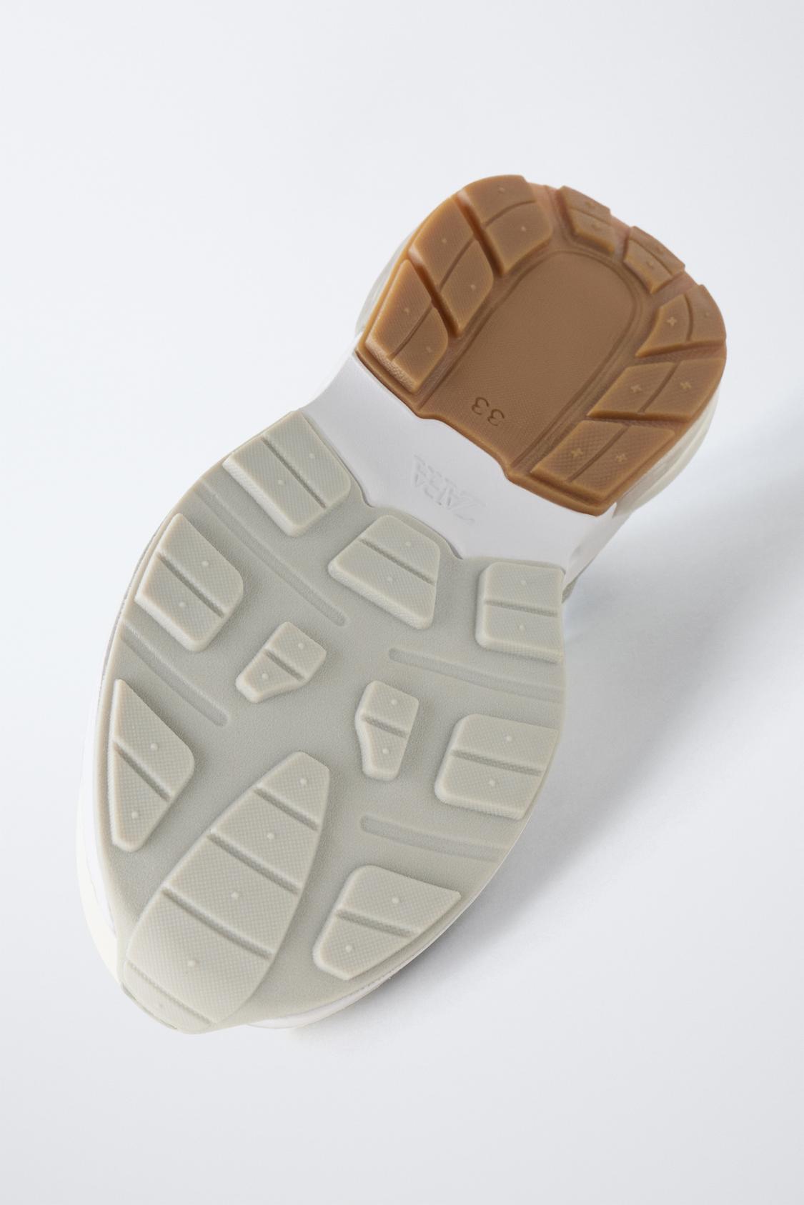 Air Cushion Trainers