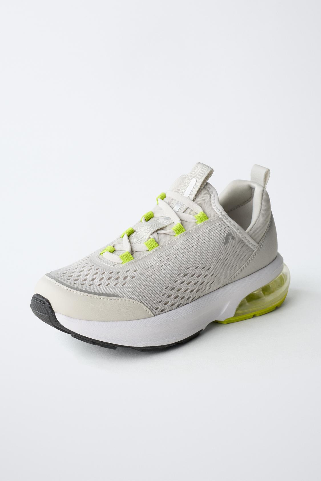 Air Cushion Trainers
