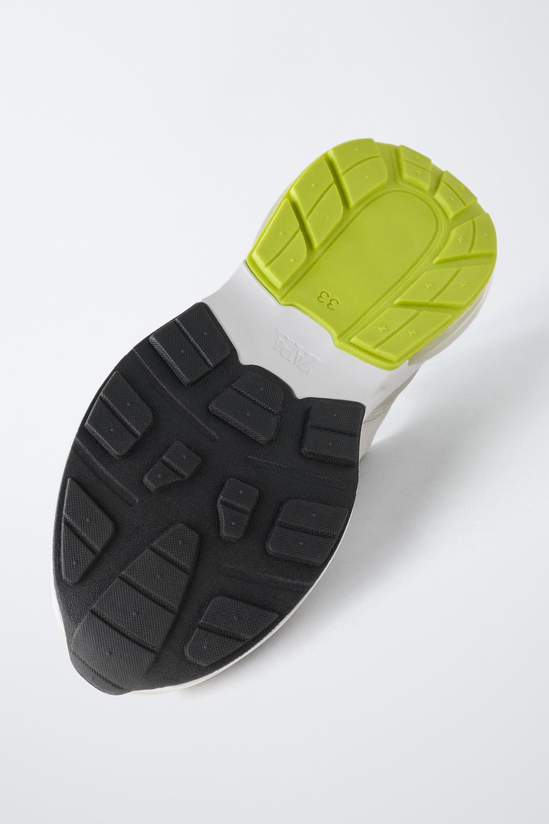 Air Cushion Trainers