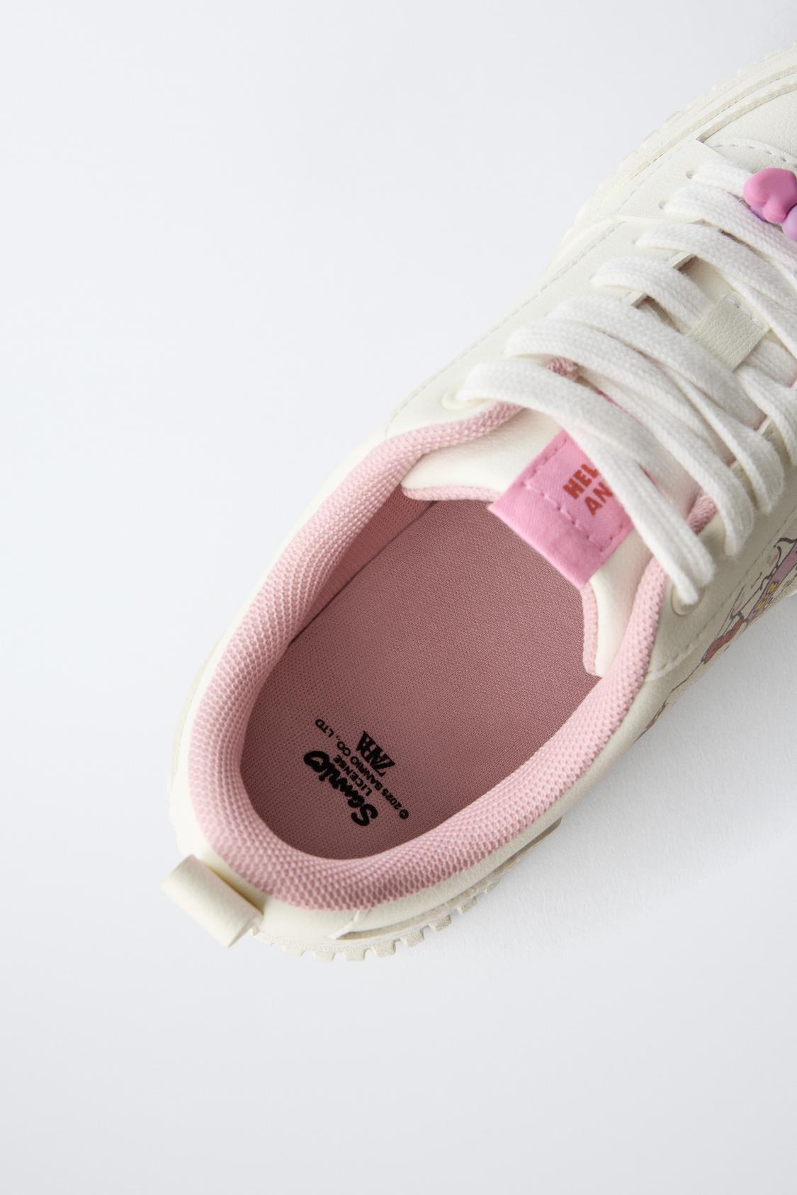 Hello Kitty© Sanrio Sneakers