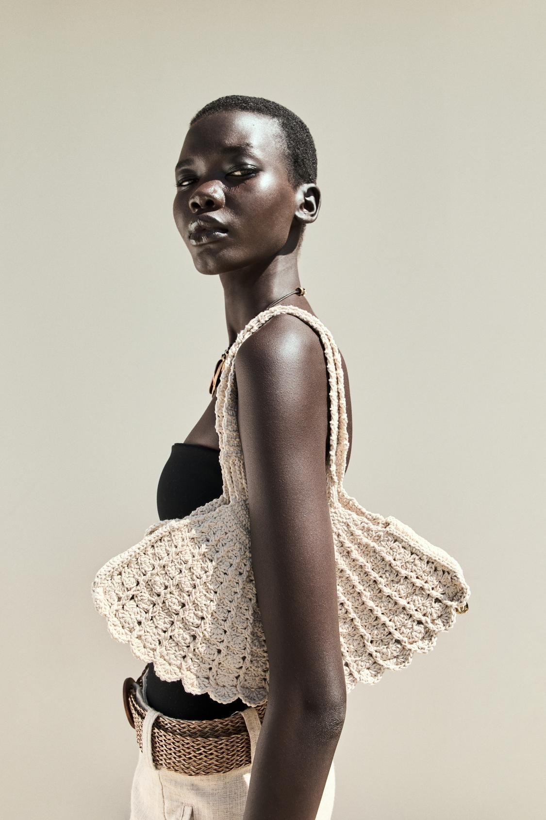 CROCHET SHELL BAG