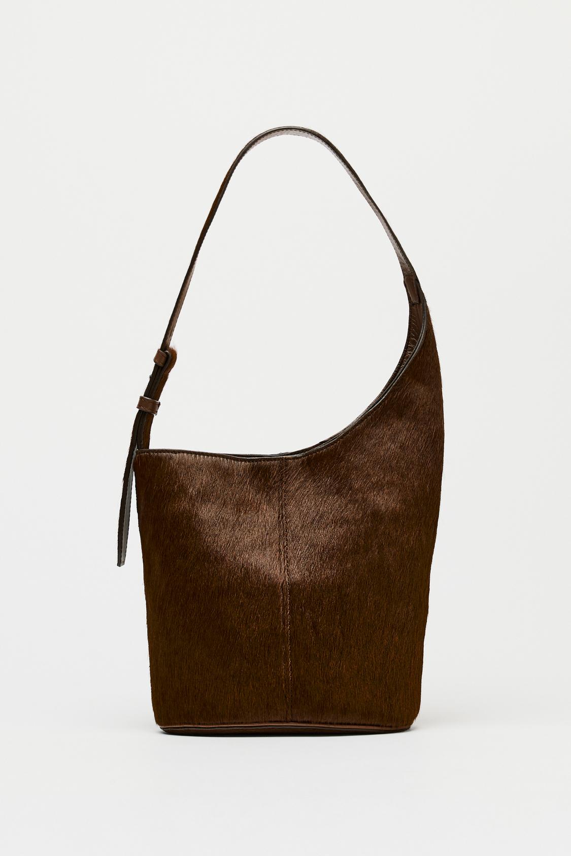 ASYMMETRIC LEATHER AND SHEEPSKIN BUCKET BAG