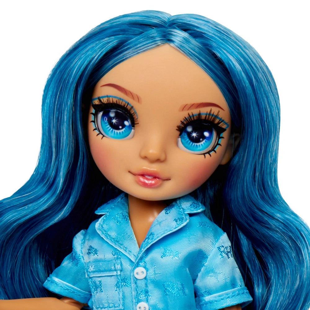 Junior High PJ Party, Skylar Bradshaw