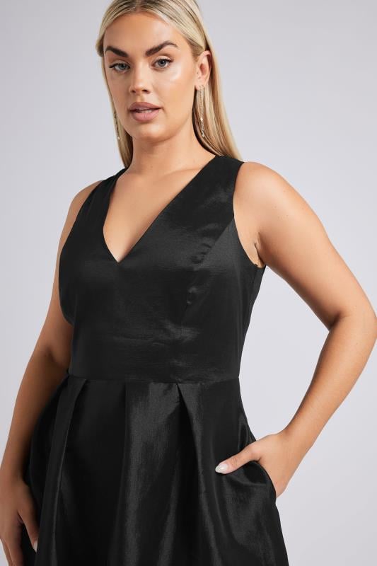 YOURS LONDON Curve Black Pleated V-Neck Midi Prom Dress