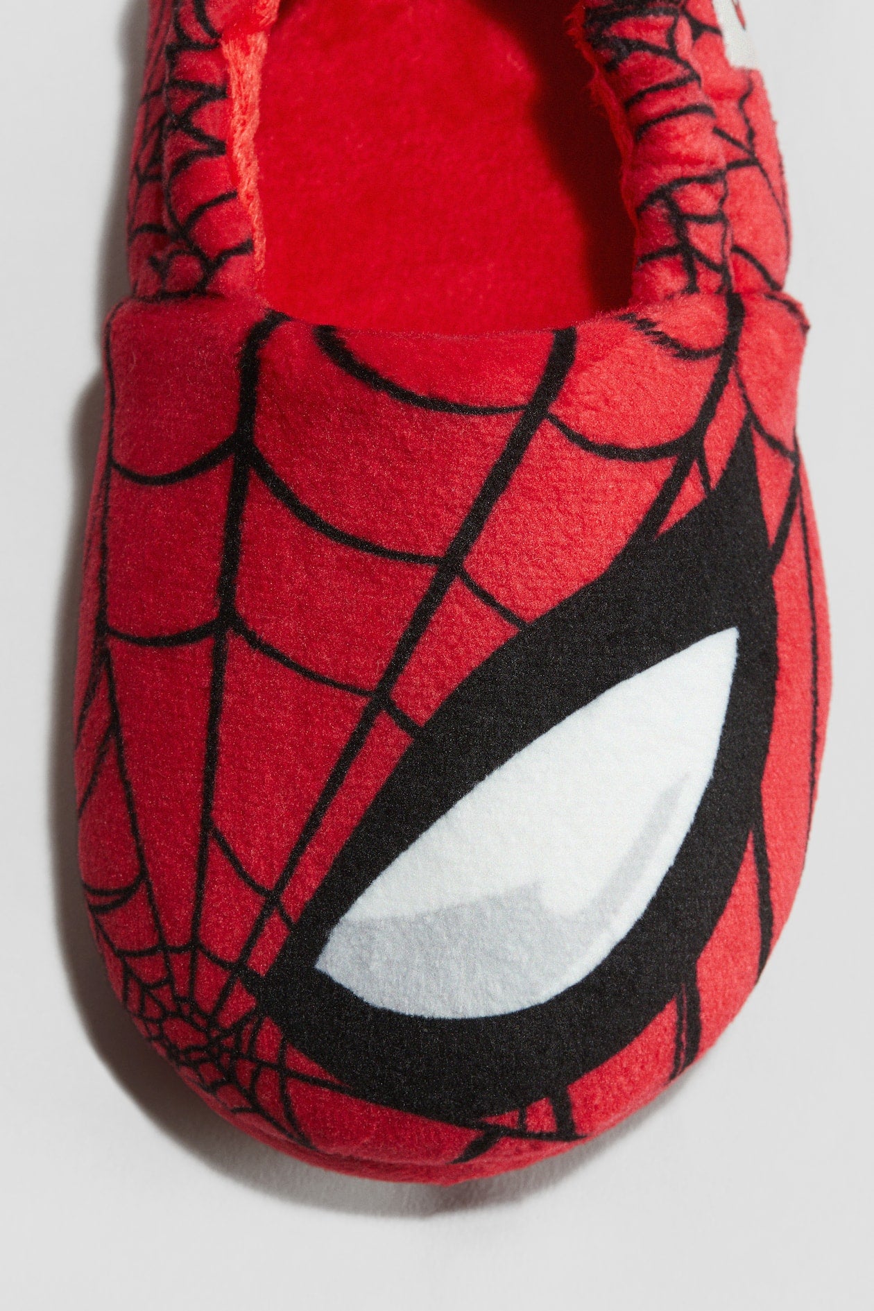 Soft appliquéd slippers