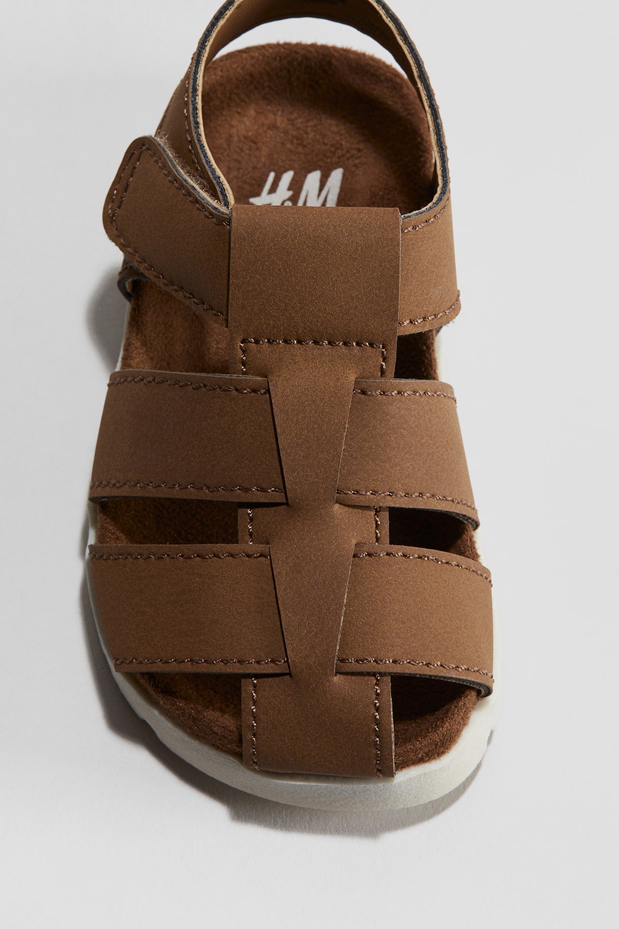 Fisherman sandals