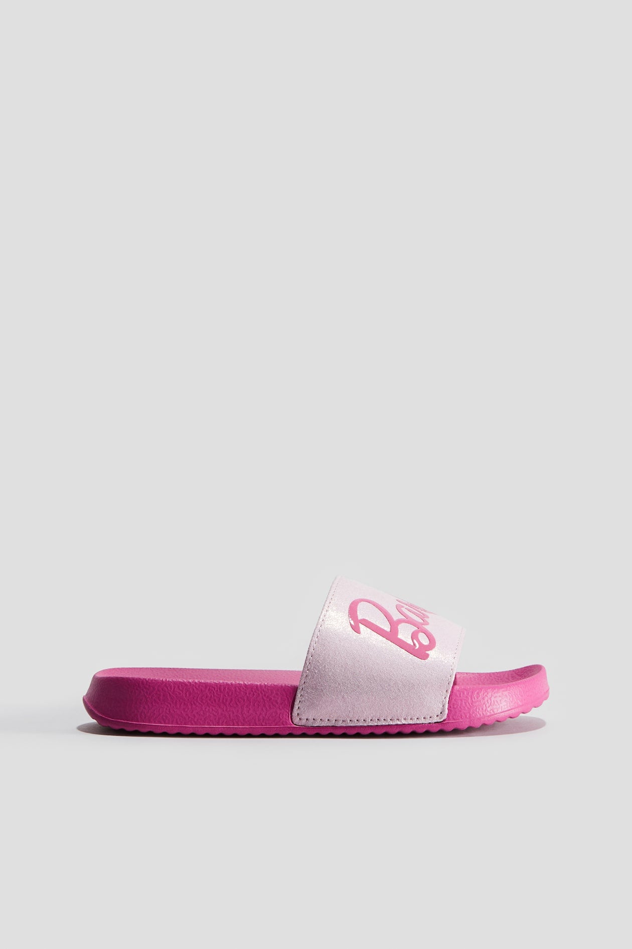 Printed pool shoes