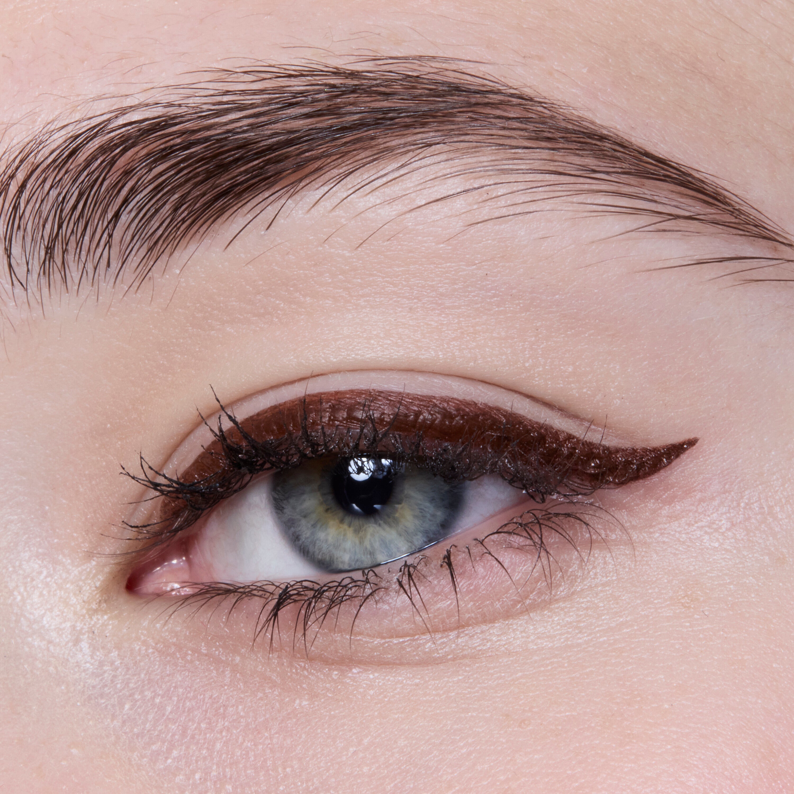 Intense H2O Proof Eyeliner Pen