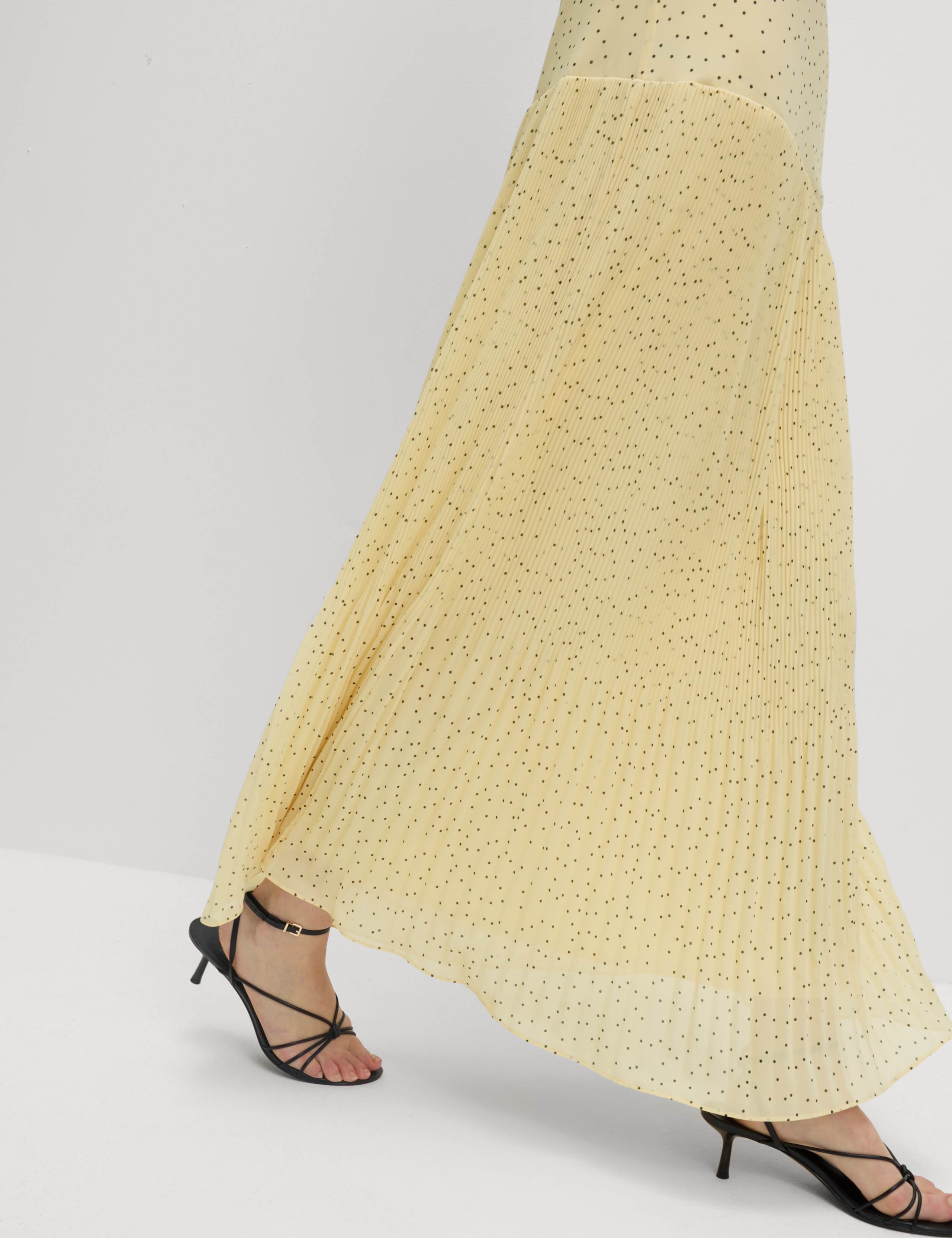 Chiffon Printed Scoop Neck Maxi Waisted Dress