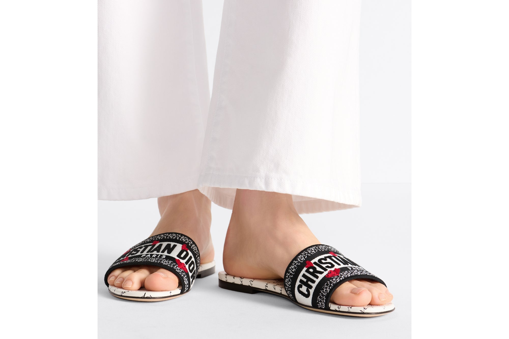 Dioramour Dway Slide