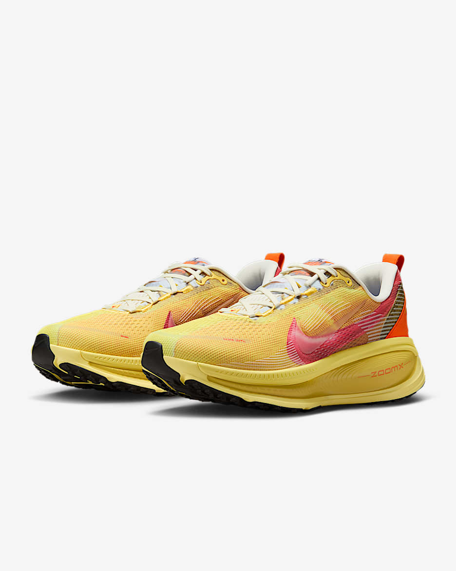 Vomero 18 SE
Running Shoes