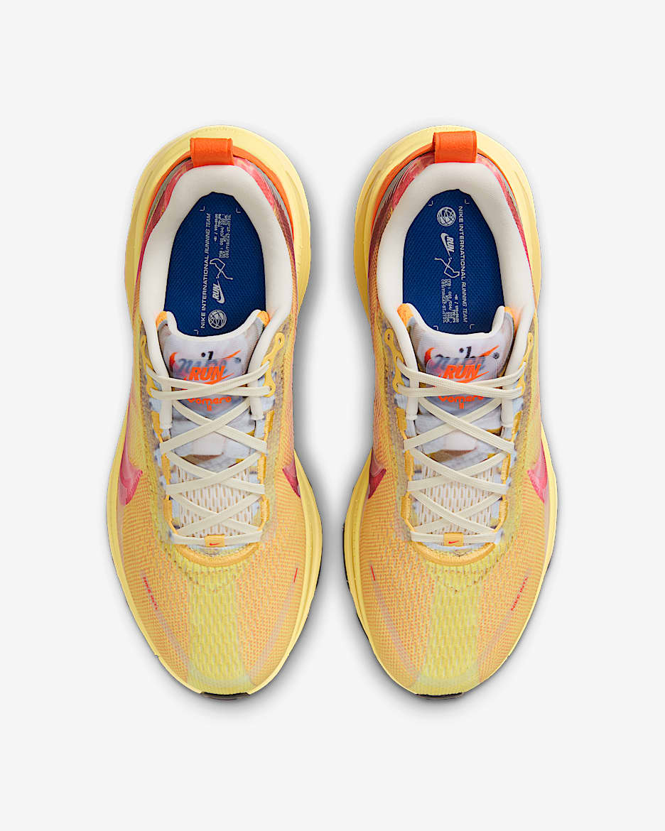 Vomero 18 SE
Running Shoes