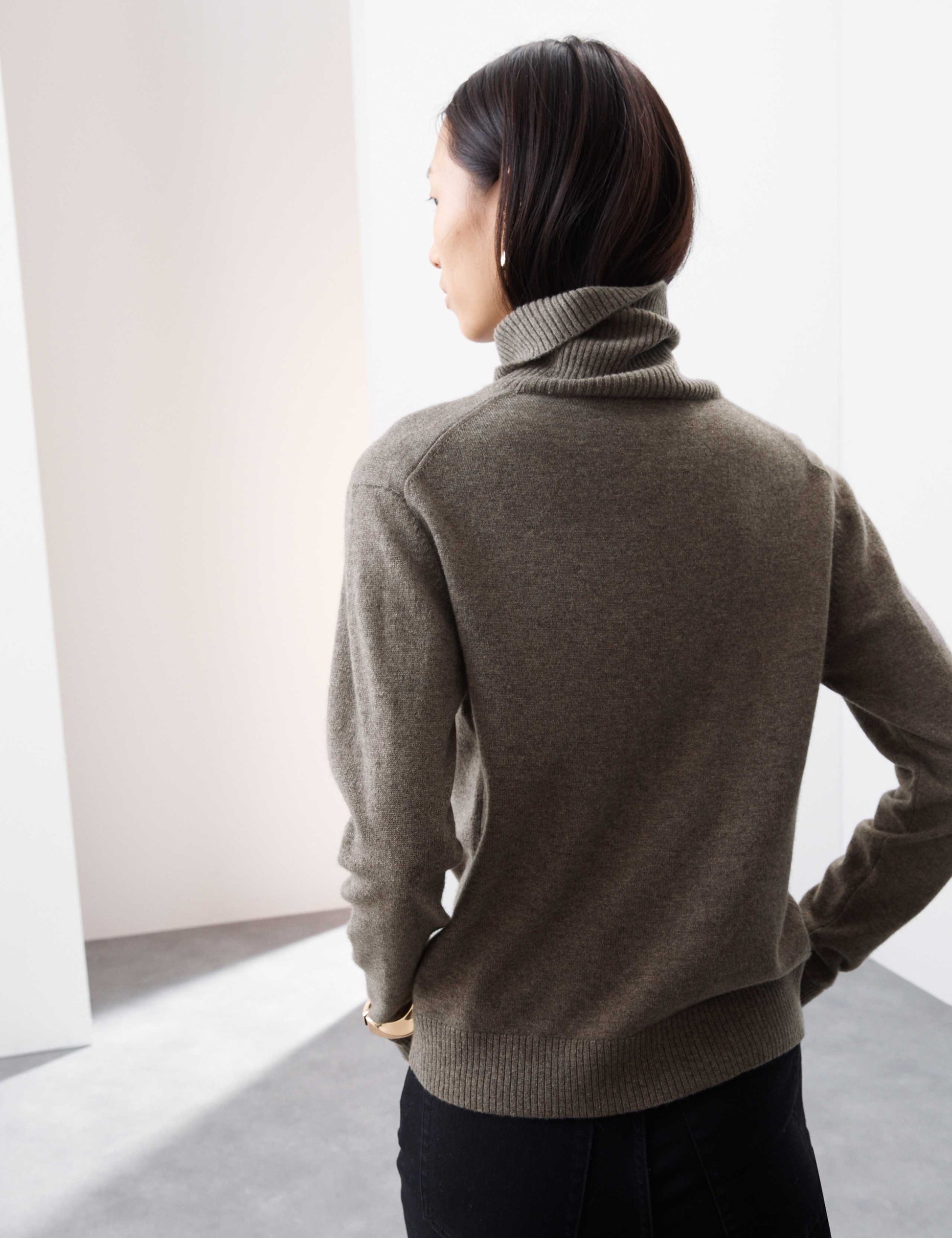 M&S Pure Cashmere Roll Neck Jumper - Nutmeg
