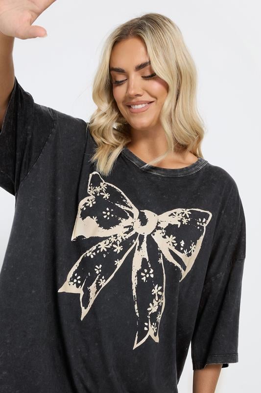 YOURS Curve Black Acid Wash Boxy Bow Graphic Print T-Shirt