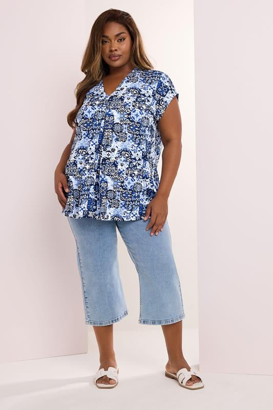YOURS Curve Blue Tile Print Pleat Front Top