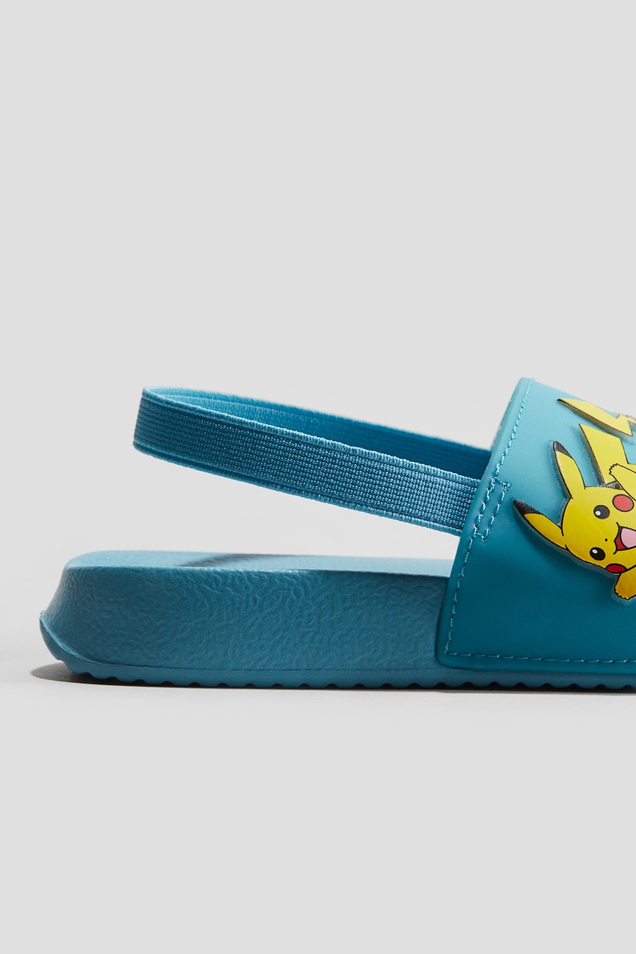Pool shoes