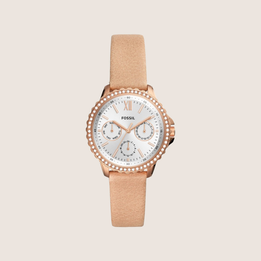 Fossil Women's Izzy Rose Gold Silver Dial Beige Leather Strap Day/Date Analogue Watch ES4888