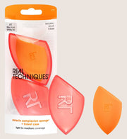 Real Techniques Miracle Complexion Sponge & Case Set Vegan & Cruelty Free