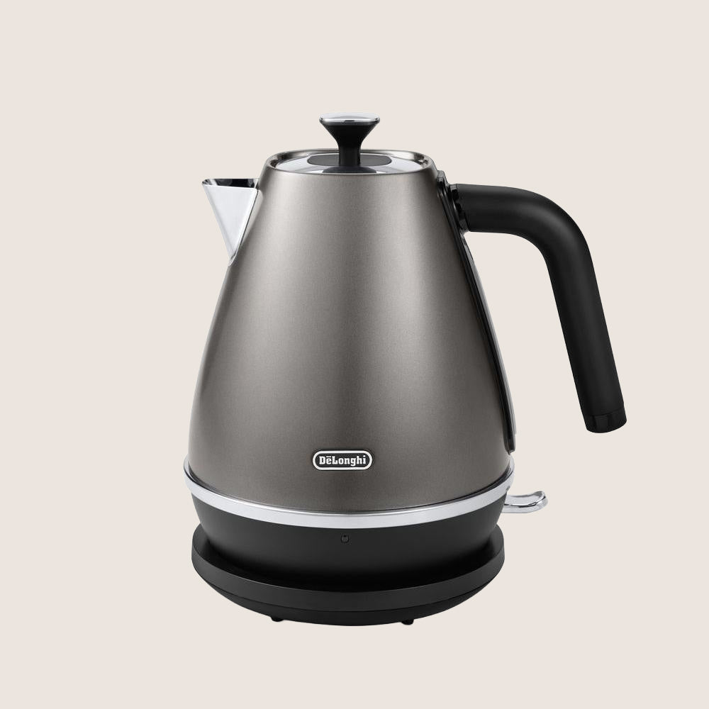 DELONGHI Distinta X KBI3001.M Jug Kettle with Titanium Finish 1.7L - Titanium