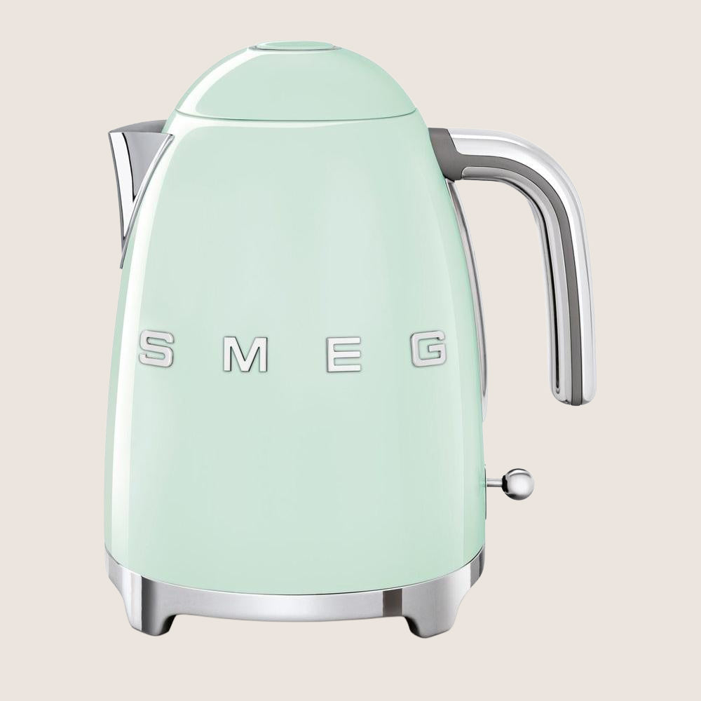 SMEG KLF03PGUK Jug Kettle with Pastel Green Finish 1.7L - Pastel Green