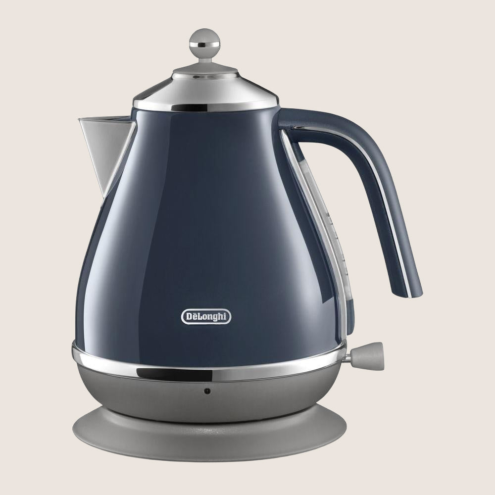 DELONGHI Icona Capitals KBOC3001.BL Jug Kettle with Iconic Rounded Design 1.7L - Blue