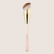 Rare Beauty Liquid Touch Foundation Brush A cruelty-free foundation