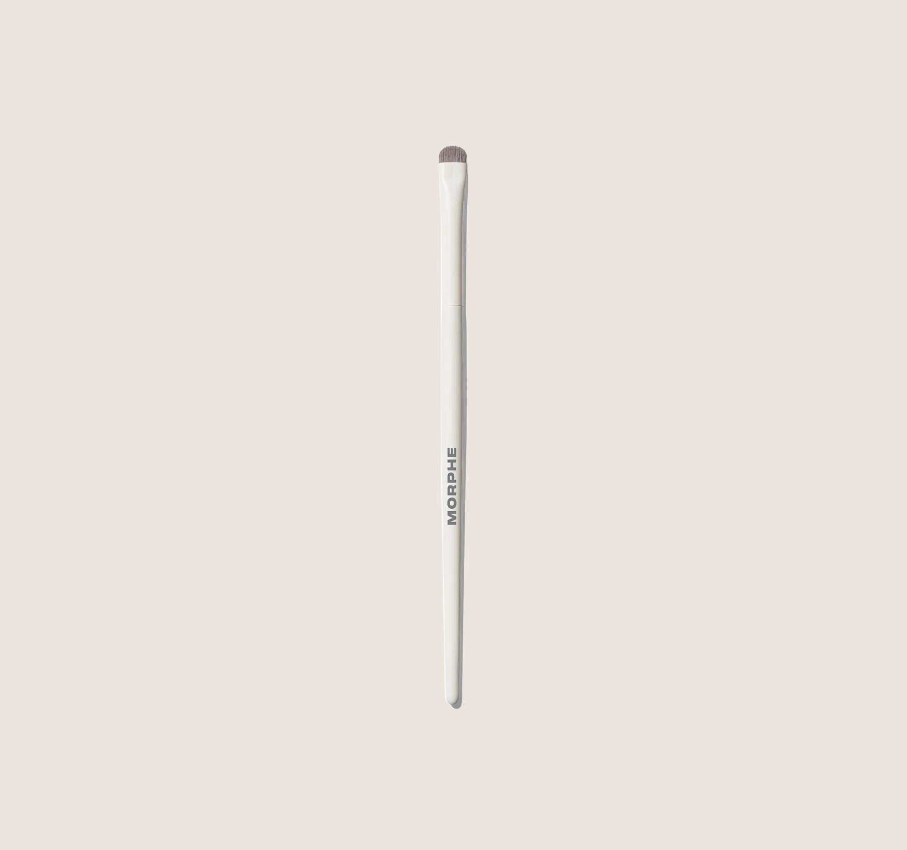Morphe M382 Detail Smudger Eye Brush Premium Formula
